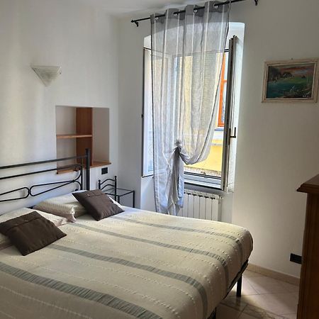 Appartamento In Tipico Carugio Ligure Монтероссо-аль-Маре Екстер'єр фото